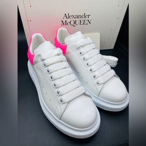 Alexander McQueen Women’s Oversized Leather Sneakers Size 8 NWB AUTHENTIC